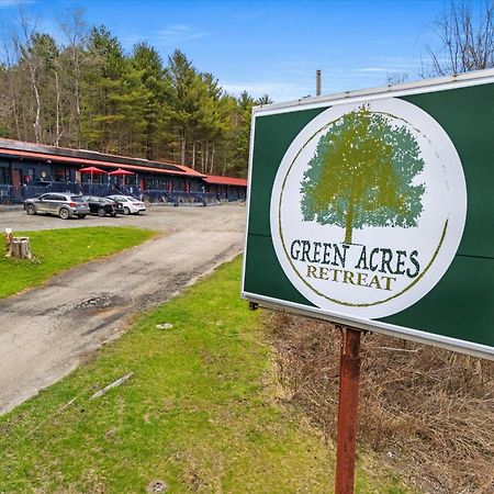 Green Acres Retreat Hancock المظهر الخارجي الصورة